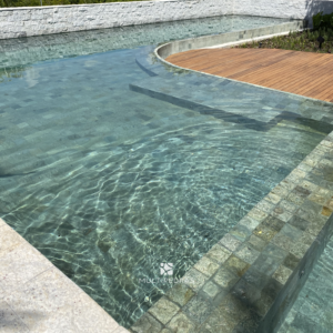 212 - PEDRA HIJAU RUSTICA 10 X 10 CM